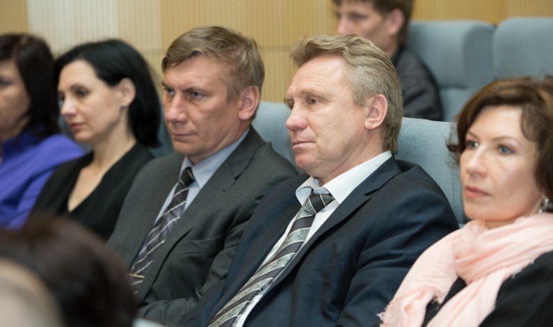 Повышение зарплаты бюджетников (госслужащих) в 2014 году Повышение зарплаты бюджетников (госслужащих) в 2014 году