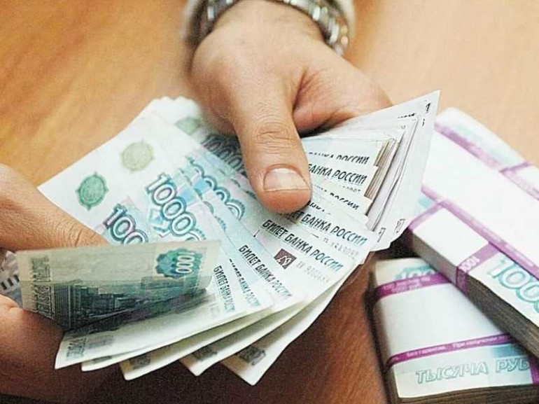 Почему откладывать деньги нужно сразу после получения зарплаты